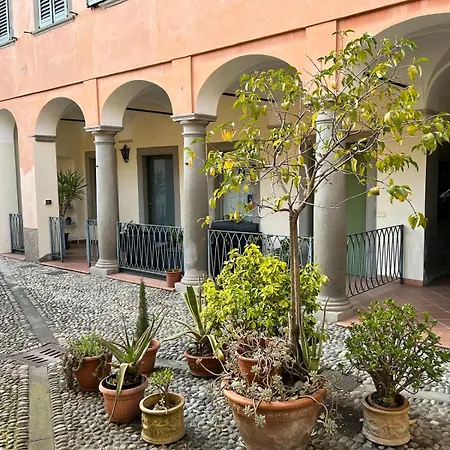 La Corte Dei Cappuccini * Bergamo