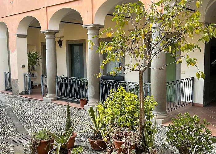 La Corte Dei Cappuccini * Bergamo